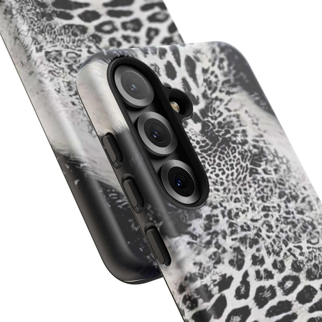 Black & White Leopard Print