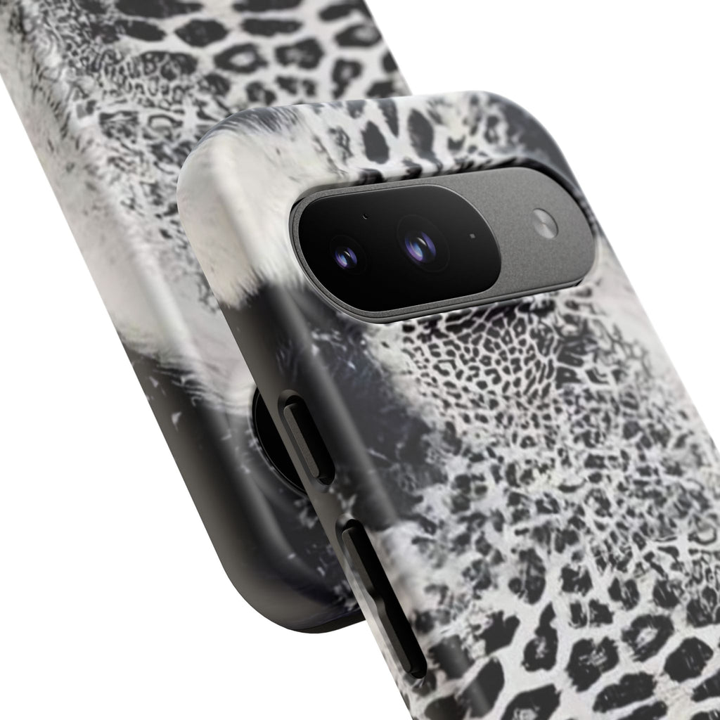 Black & White Leopard Print