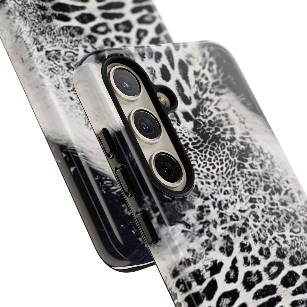 Black & White Leopard Print