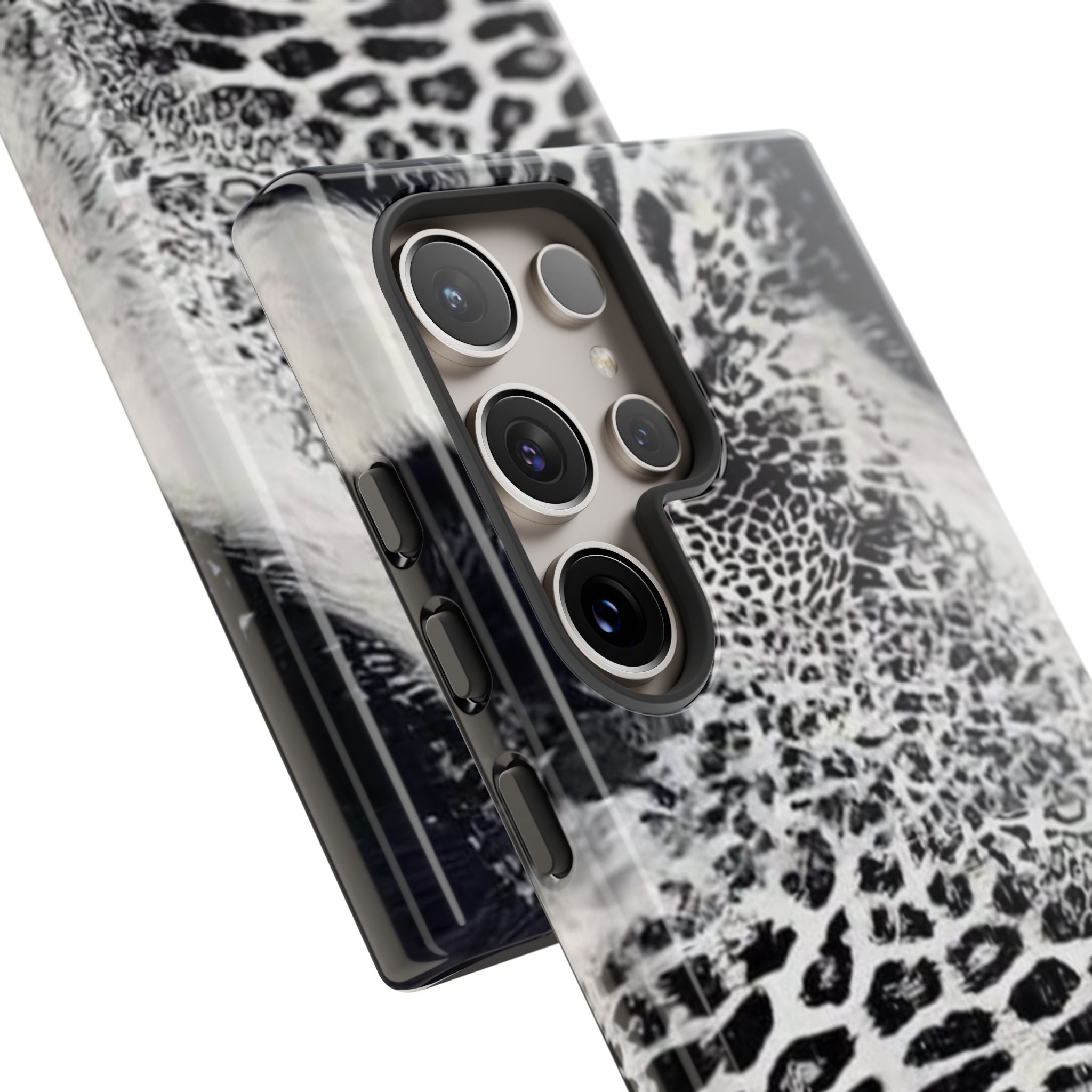 Black & White Leopard Print